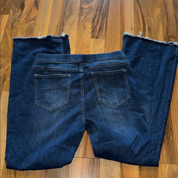 Cello - Picture 3 of 3